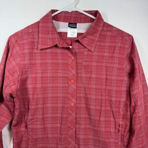 Patagonia Women's Sz 6 Red Plaid Snap Long Sleeve Roll Tab Hiking Shirt 52170